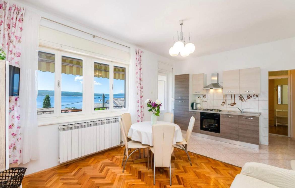 Apartments Tatjana Crikvenica Εξωτερικό φωτογραφία